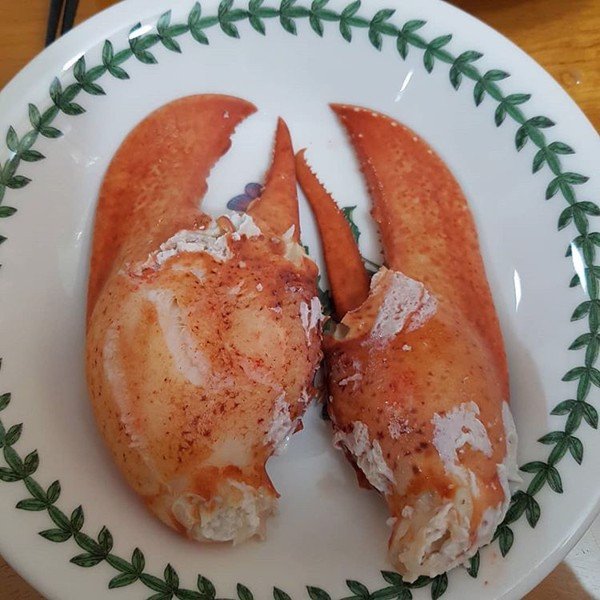 Tôm Hùm Alaska Sống Size 500g