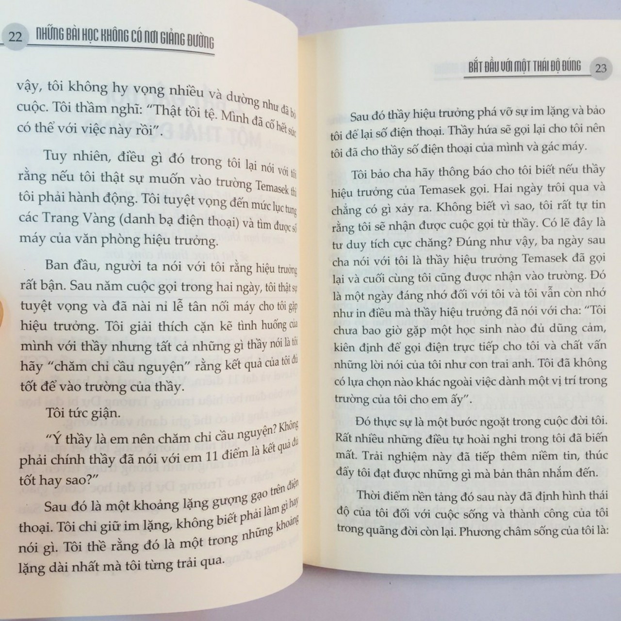 Combo: Đại Học Không Lạc Hướng + Những Bài Học Không Có Nơi Giảng Đường