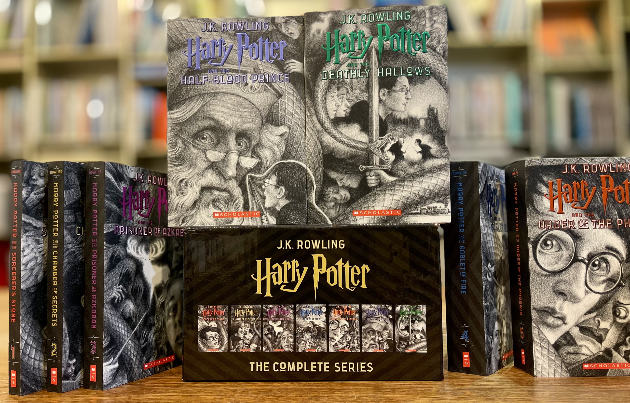 Harry Potter Books 1-7 Special Edition Boxed Set