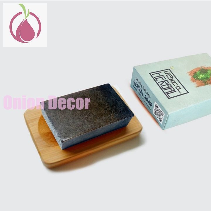 Xà bông Sinh Dược Herbal soap cao tắm thảo dược, xà bông cục handmade 100gr, mẫu bao bì vẽ mộc, mùi tinh dầu đặc trưng của Sinh Dược, làm sạch hiệu quả với da dị ứng và mẫn ngứa.