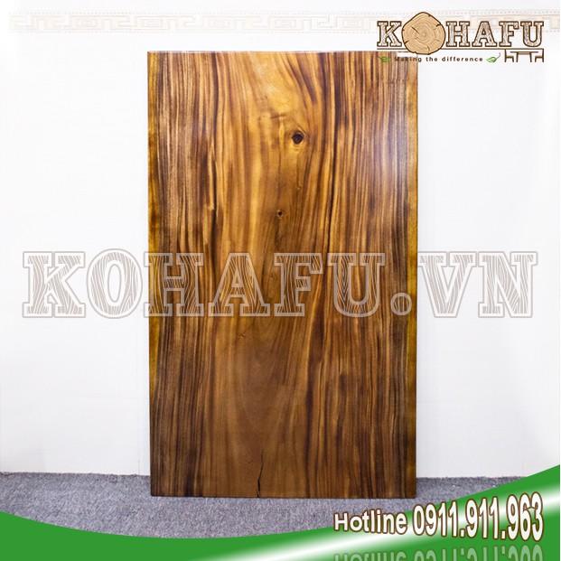Mẫu bàn ăn gỗ me tây nguyên tấm hiện đại