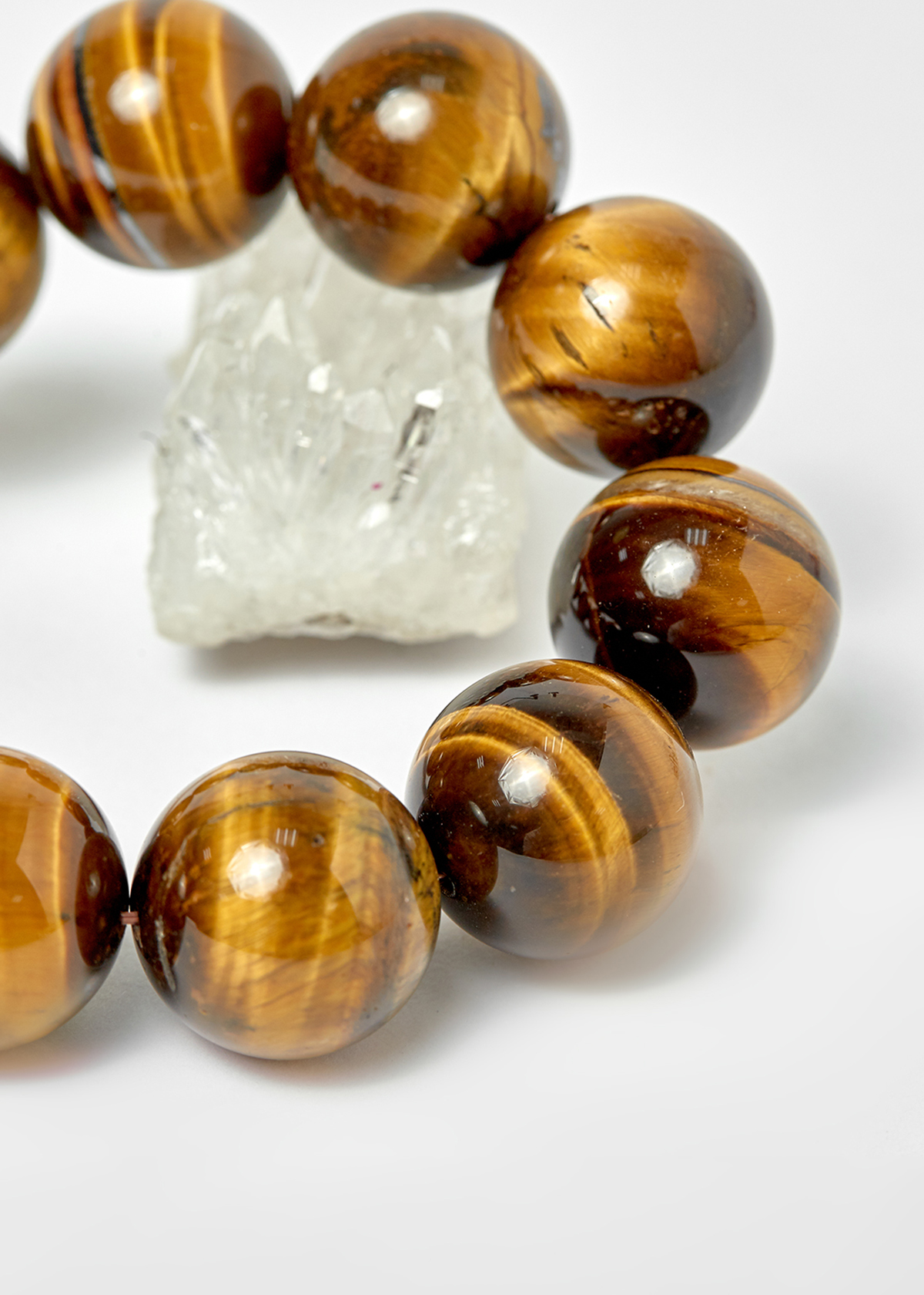 Vòng nam thạch anh mắt hổ vàng nâu hạt 20mm mệnh thổ, kim - Ngọc Quý Gemstones