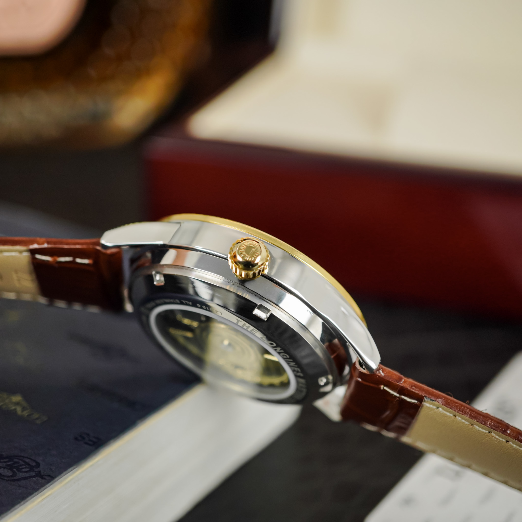 Đồng hồ đeo tay LONGINES BL41 chạy pin hàng chính hãng