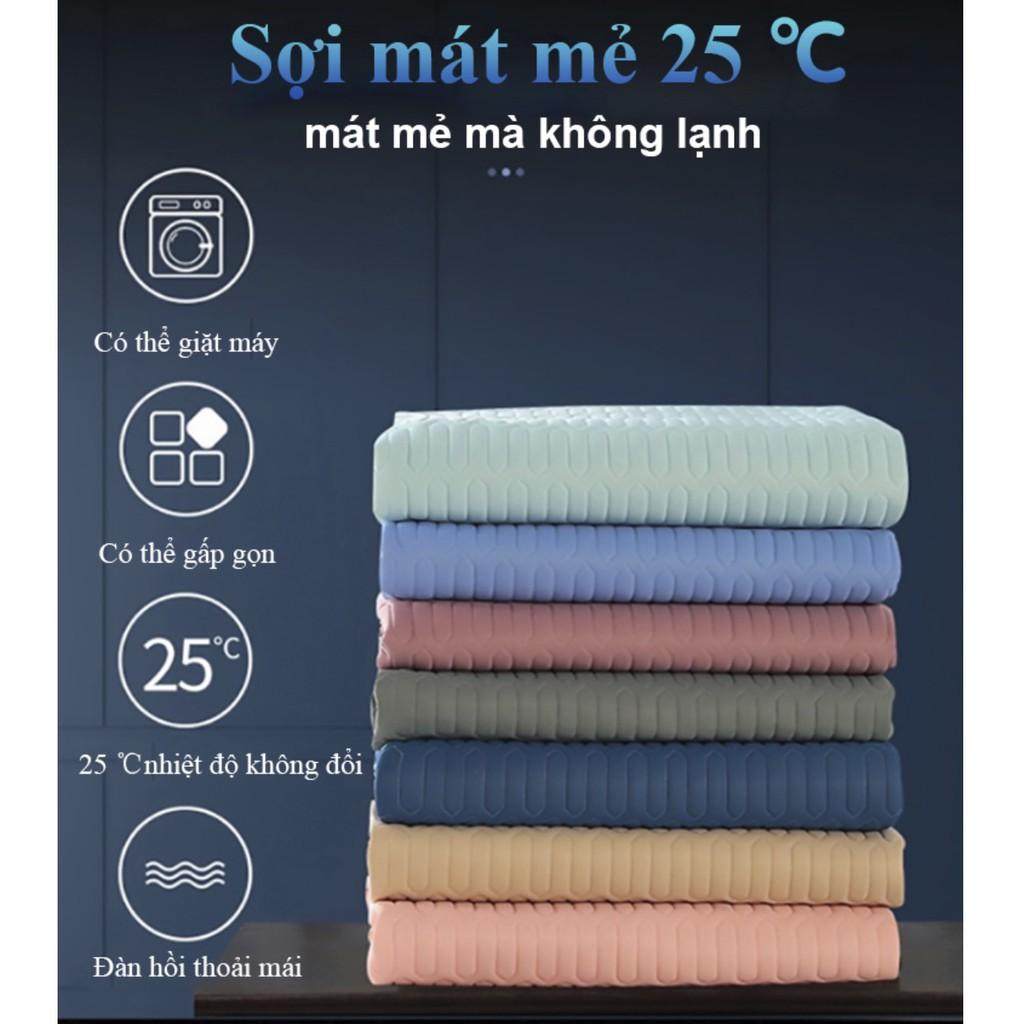 Miếng Lót Giường Ngủ Điều Hoà Nhiệt Độ Cold Latex Silk (1,8x2m) (tặng 2 vỏ gối, kèm túi đựng)