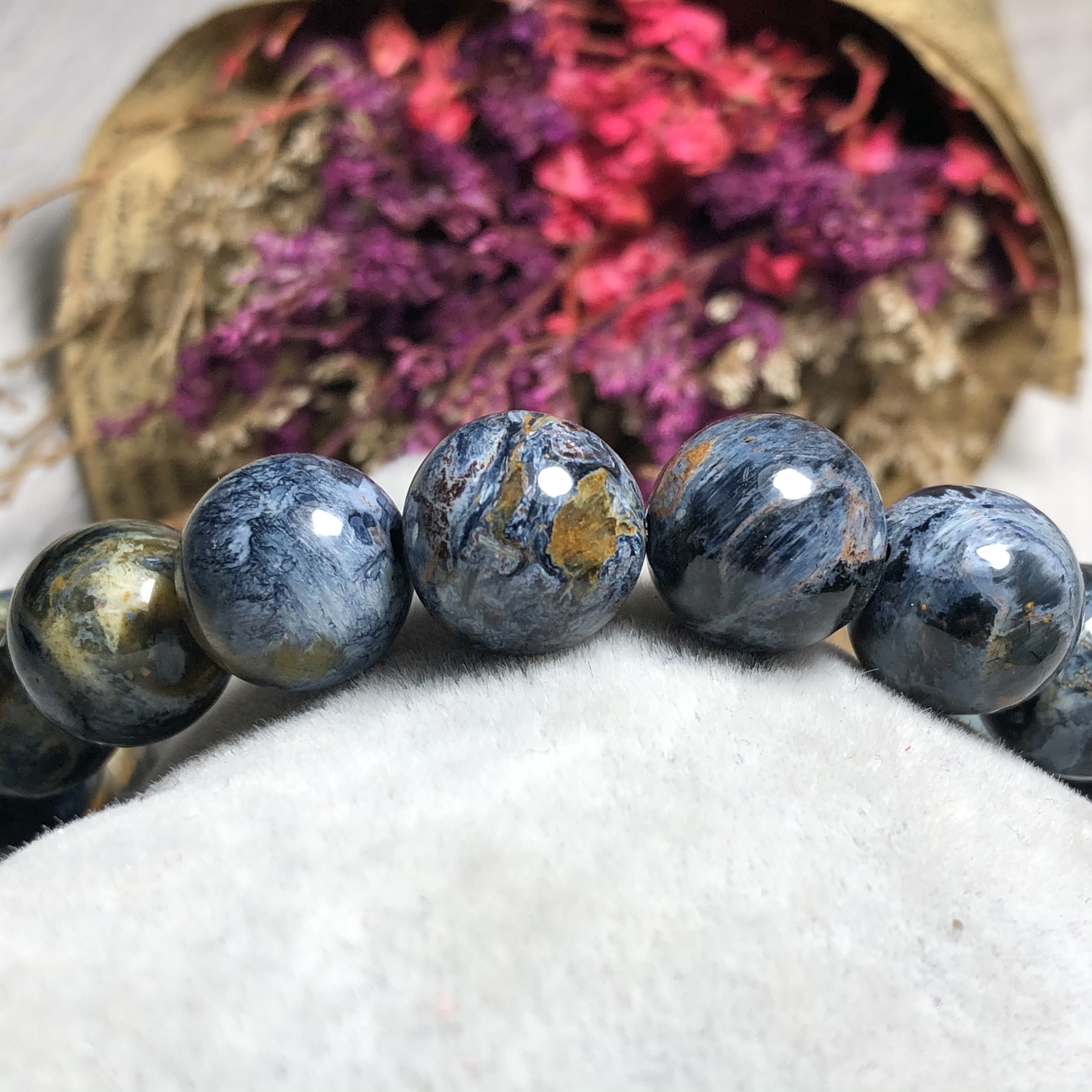 Vòng tay Giông Bão 11mm chuẩn 4A