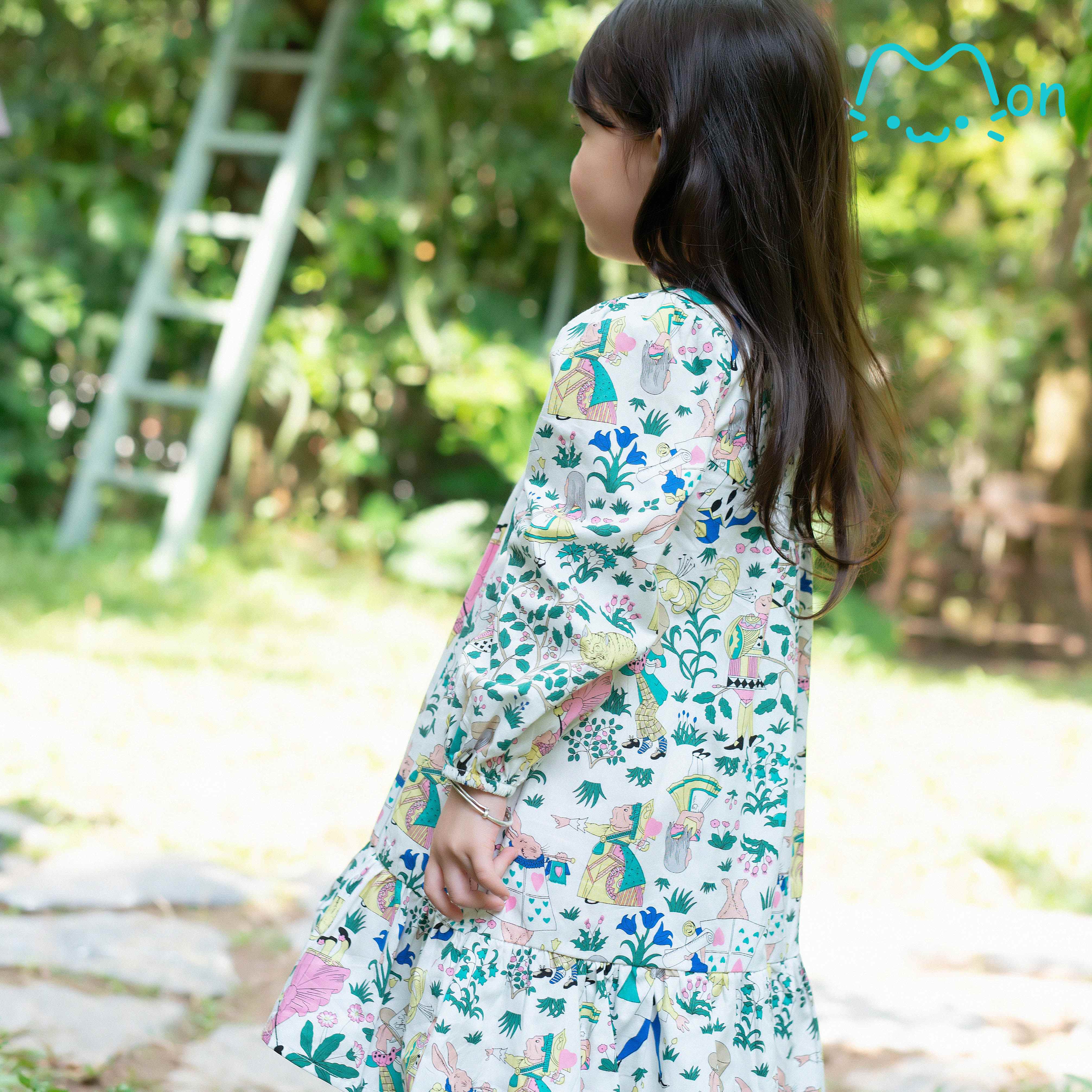 Váy Babydoll Cotton dài tay màu trắng họa tiết rừng cây dễ thương cho bé gái VL08