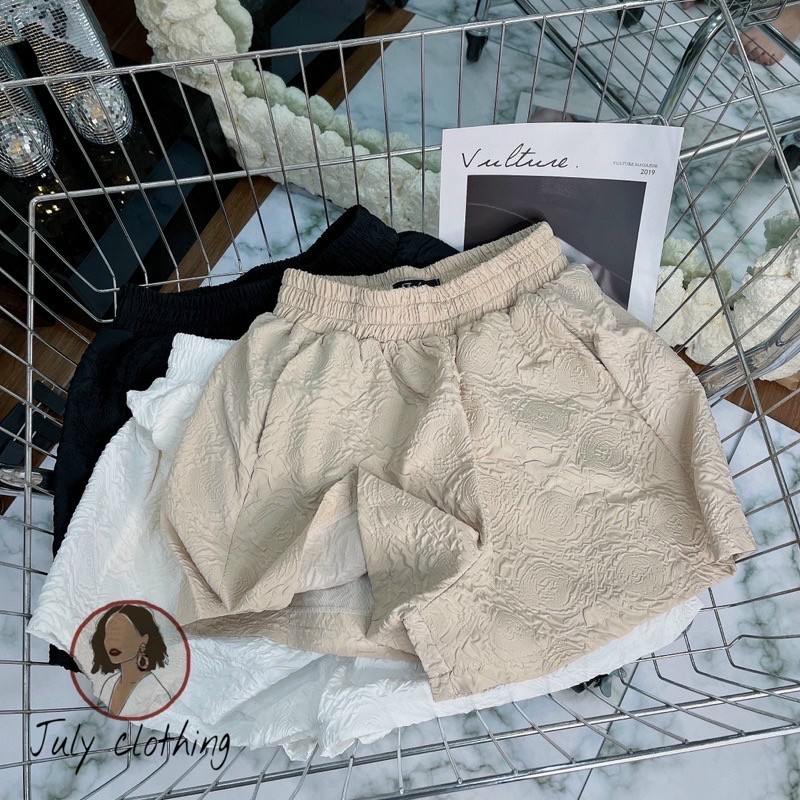 Quần short nữ ulzzang ống rộng cạp cao, Quần short nữ dập nổi 3D hình hoa phối nhiều kiểu năng động, Quần đùi nữ mặc nhà cạp chun lưng cao vải xốp phồng in hoa nổi màu Đen Trắng ống rộng mặc đi biển học chơi thể thao đẹp