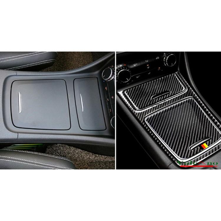 Bộ Miếng Dán Carbon Dán Trang Trí Hốc Để Đồ Trước Xe Mercedes-Benz GLA / CLA / A-Level