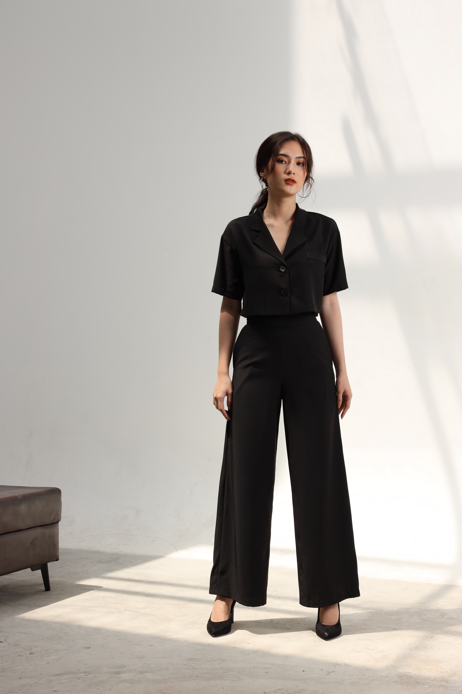Set áo vest croptop quần dài ống rộng lưng thun cá tính