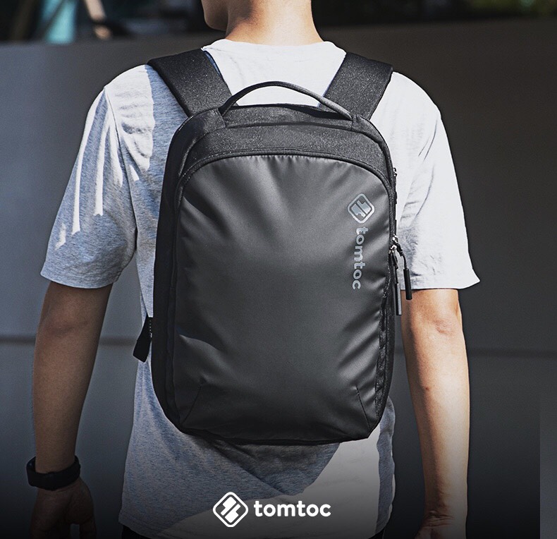BALO TOMTOC PREMIUM LIGHTWEIGHT BUSINESS CORNER ARMOR FOR MACBOOK 16” - Hàng Chính Hãng