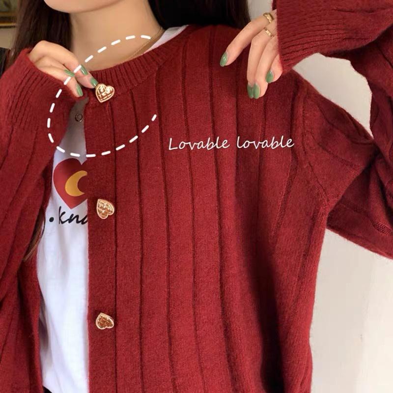 MS184 Áo cardigan nữ len đính khuy trái tim