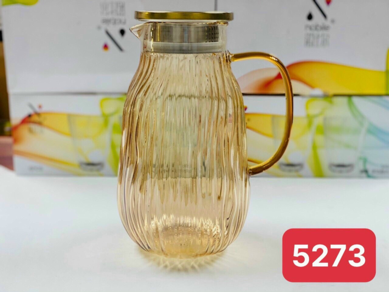 Bình Đựng Nước Thủy Tinh Chịu Nhiệt Cao Cấp Kiểu Dáng Kẻ Sọc Sang Trọng