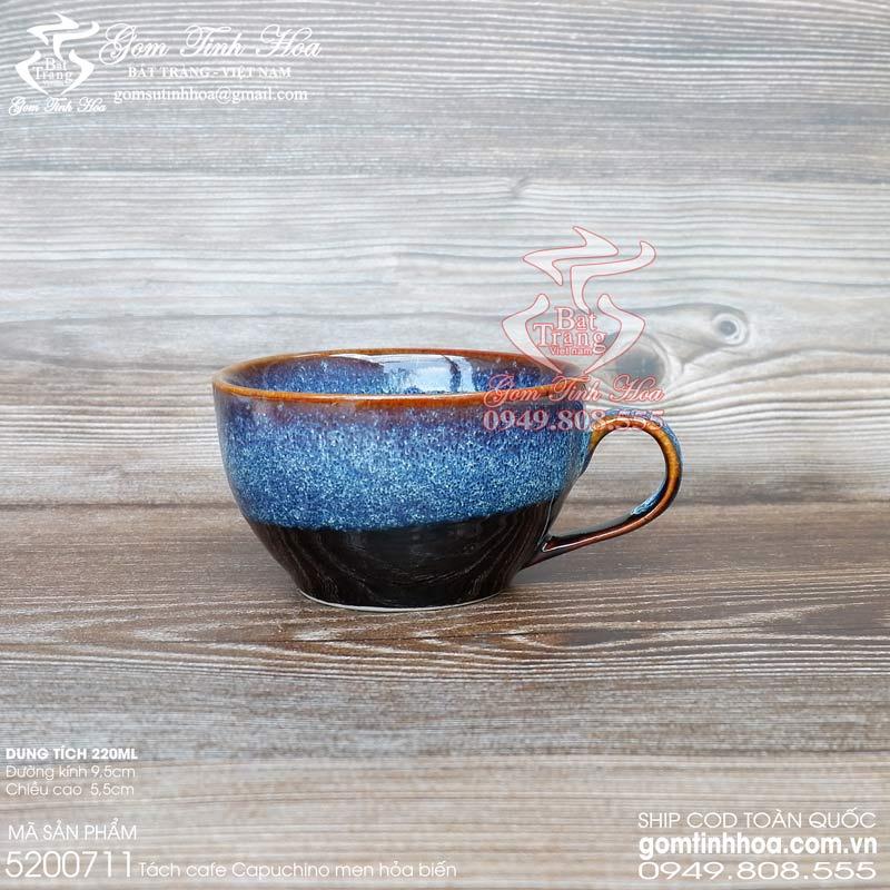 Tách sứ uống cafe cappuccino