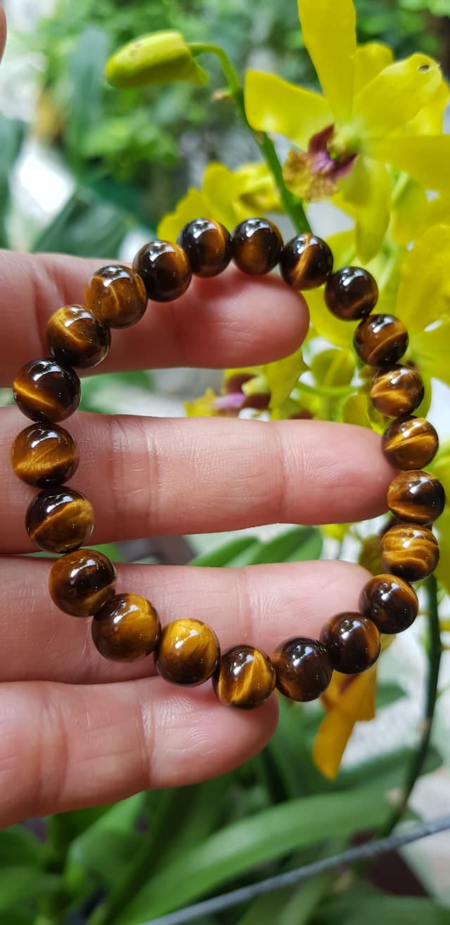 Vòng tay phong thuỷ may mắn nữ đá mắt hổ tự nhiên vàng nâu bóng mượt đẹp Size nữ vòng hạt 8mm Vòng hợp nữ mệnh kim mệnh thổ mệnh Thủy đeo tay đẹp ạ