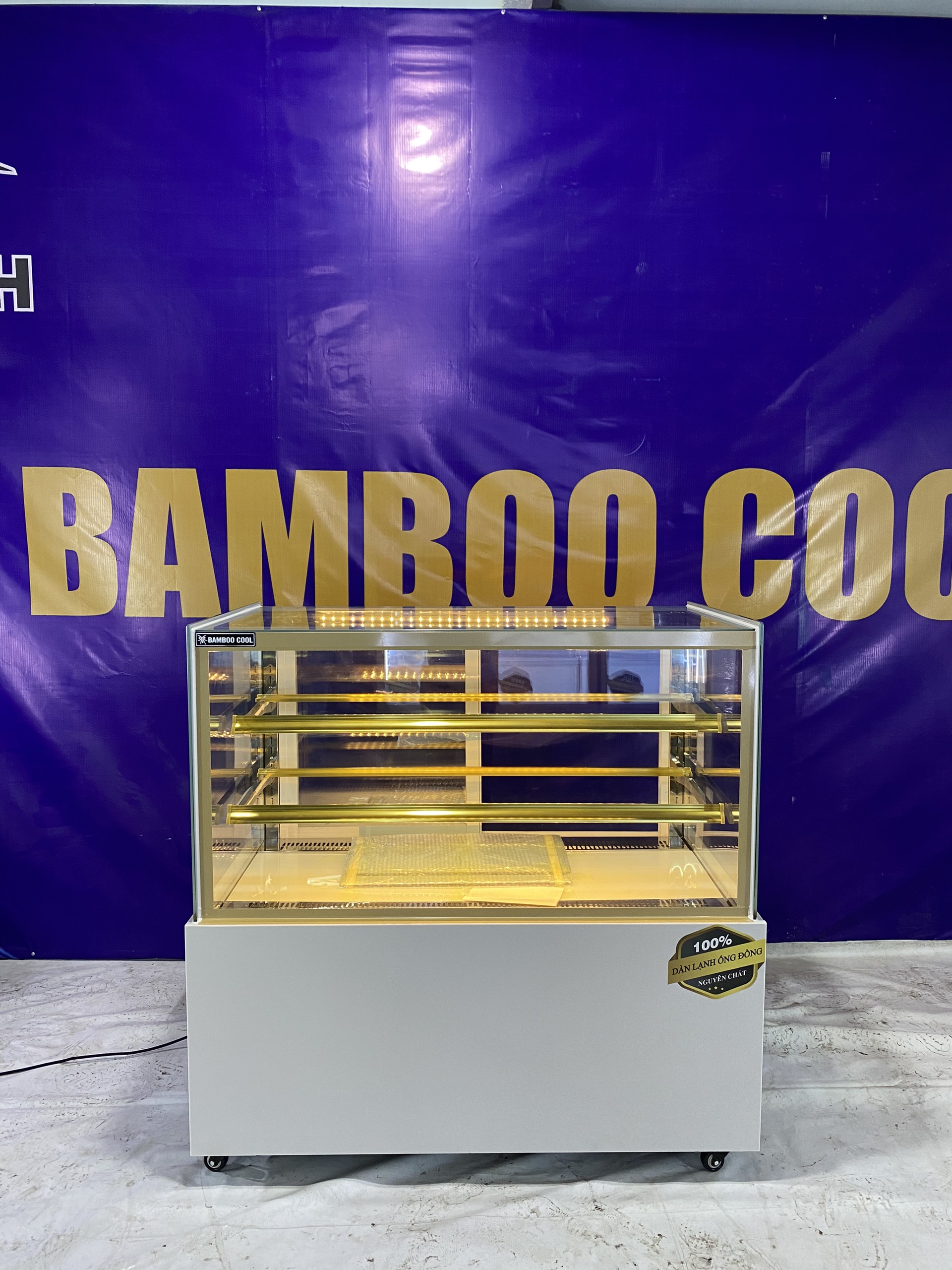 Tủ mát bánh kem Bamboo Cool HPBK-12003T ngang 1m20 - bao vận chuyển TPHCM