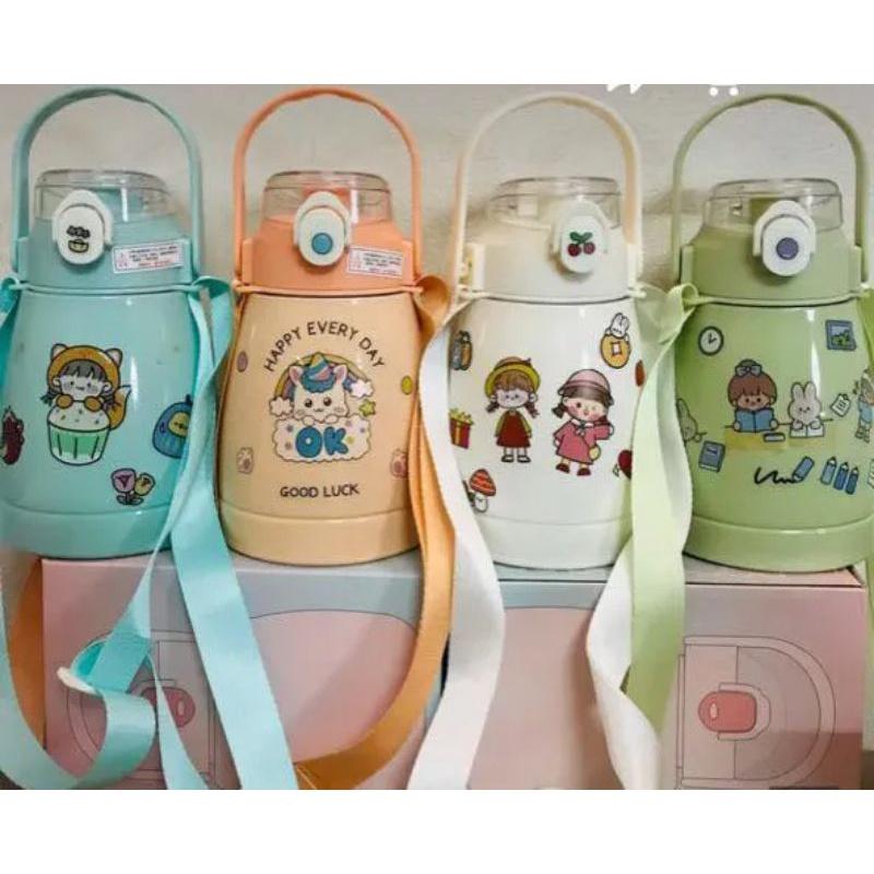 Bình giữ nhiệt có dây đeo, ống hút tiện lợi tặng kèm sticker 2d xinh cute