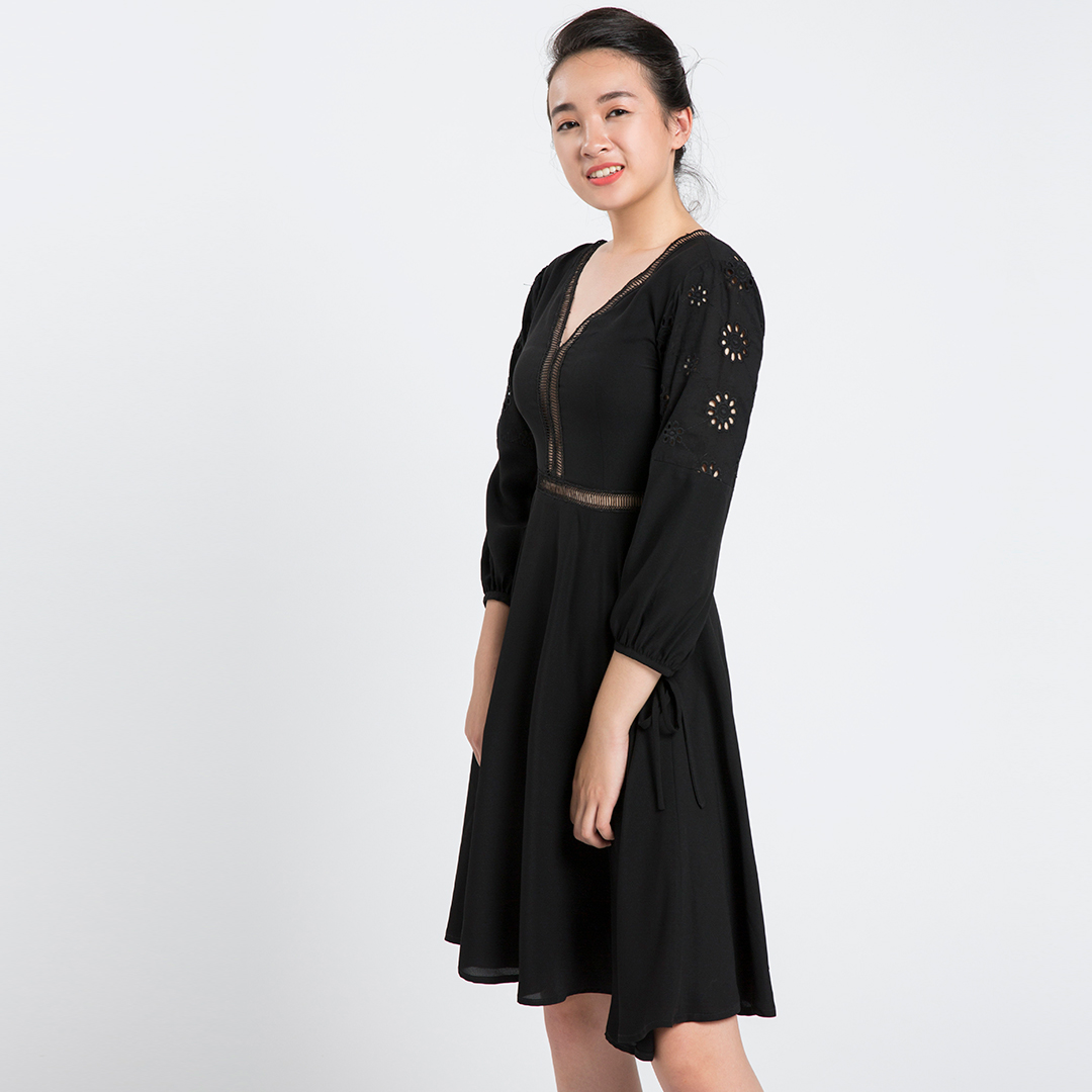 Đầm Xòe Hity DRE075 Fit &amp; Flare (Đen Huyền Bí)