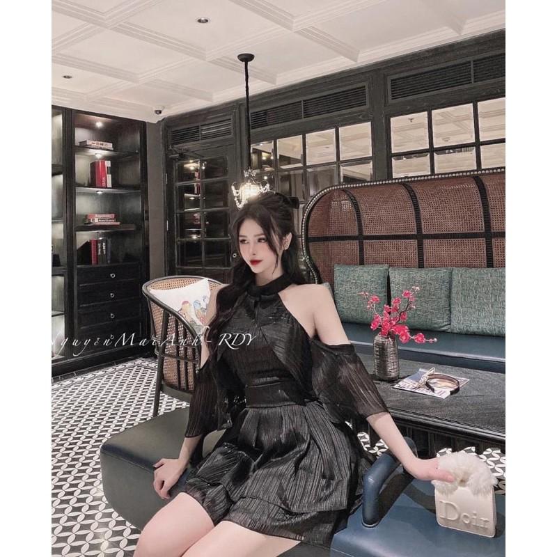 ĐẦM XOÈ NGỌC RỚT VAI BÈO