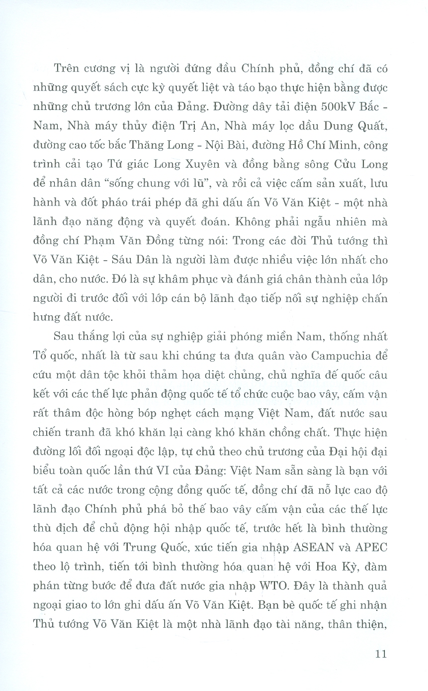 Võ Văn Kiệt - Một Nhân Cách Lớn, Nhà Lãnh Đạo Tài Năng Suốt Đời Vì Nước Vì Dân (Hồi ký) (Bản giới hạn, in 100 quyển)