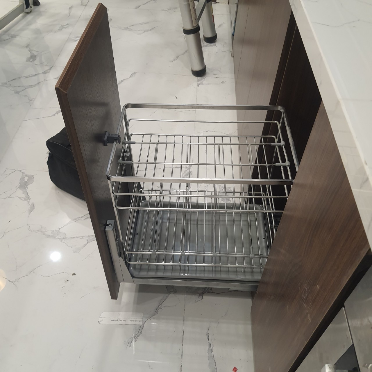 Kệ Đựng Gia Vị INOX Không Gỉ 304 TAKI - Ray Âm Giảm Chấn - Bảo Hành Vĩnh Viễn - Có Thợ Lắp