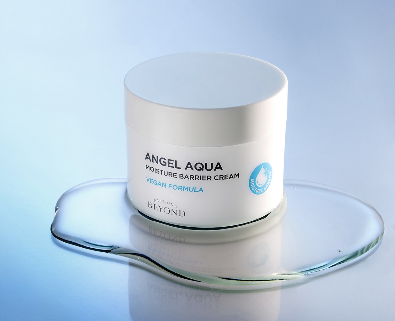 Kem dưỡng cấp ẩm 100 giờ Beyond Angel Aqua Moisture Barrier Cream