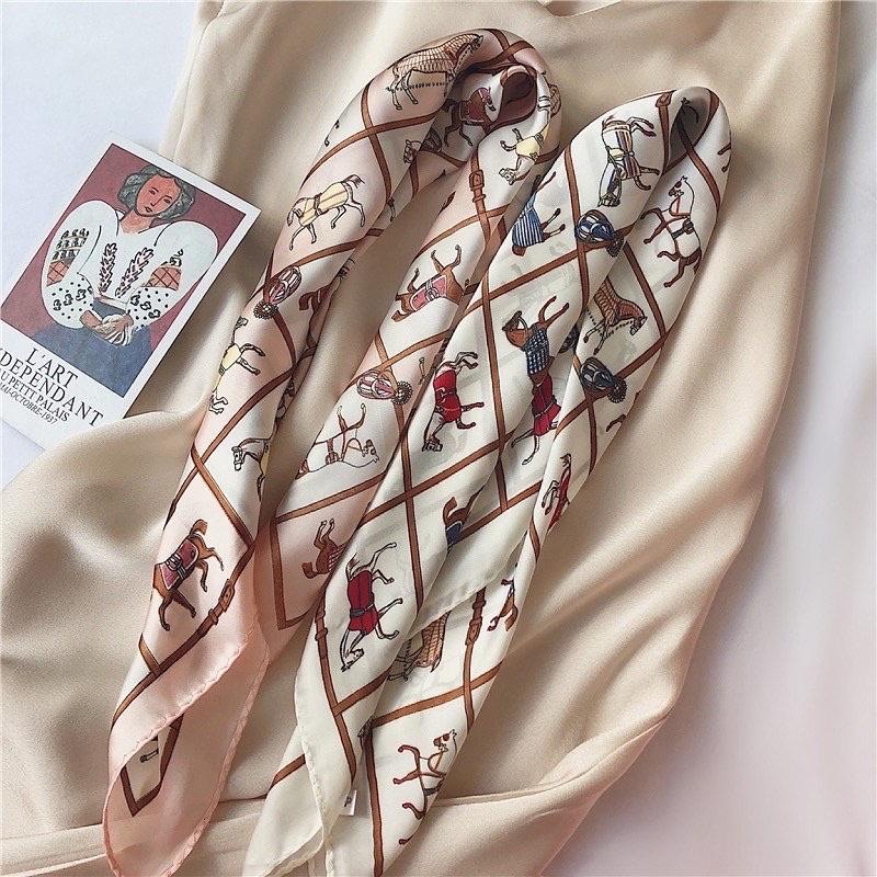 Khăn turban choàng cổ mini lụa vuông size 53x53cm in hình con ngựa