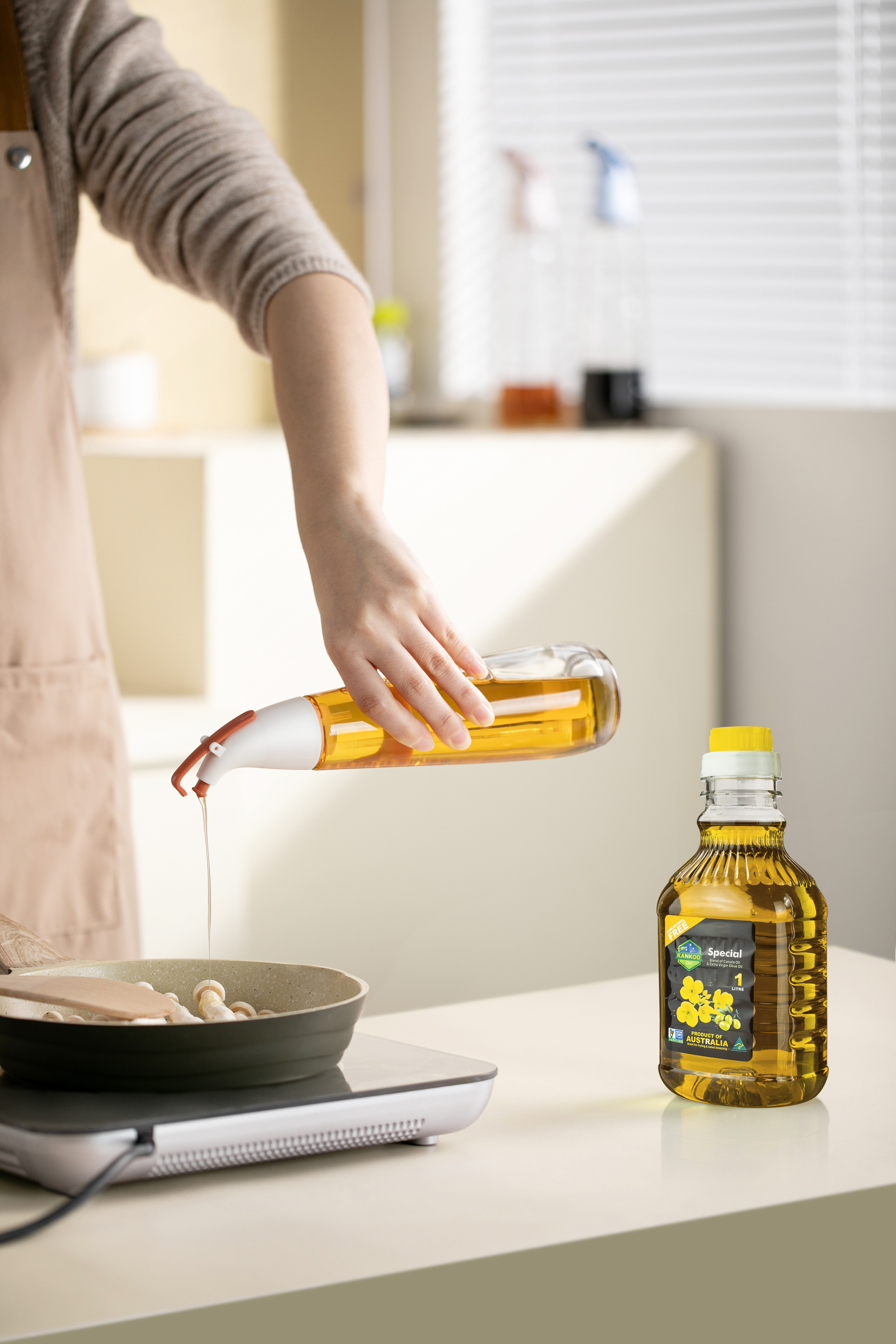 Dầu ăn Oliu hạt cải nguyên chất KANKOO SPECIAL Blend 1L nhập khẩu chuẩn Úc