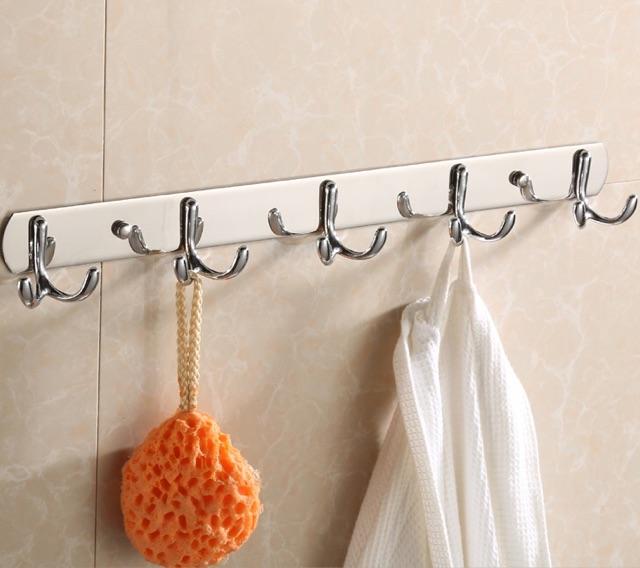 Móc áo kép cánh bướm