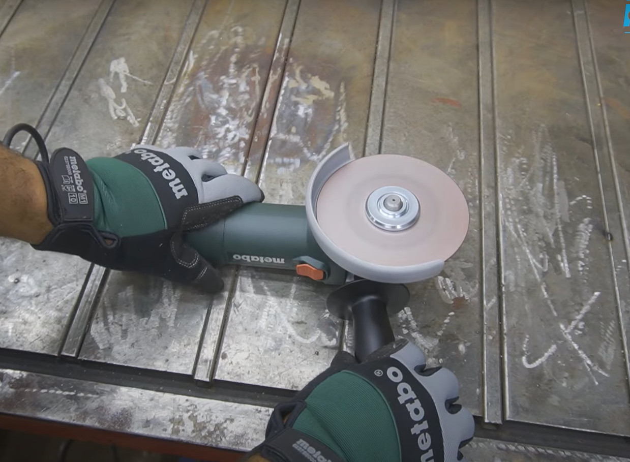 Máy Mài Góc Metabo W 750-125 SET (Ø125mm)