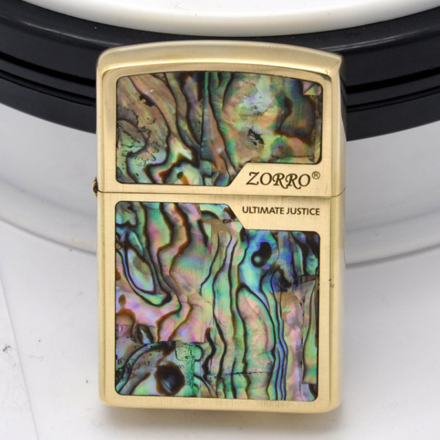 Vỏ Hột Quẹt Bật Lửa Xăng Đá Zorro Z91569 Họa Tiết Khảm Trai - Dùng Xăng Bấc Đá Cao Cấp