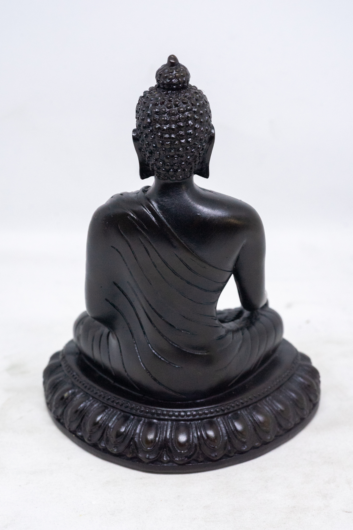 Tượng Phật A Di Đà ngồi thiền bằng đá