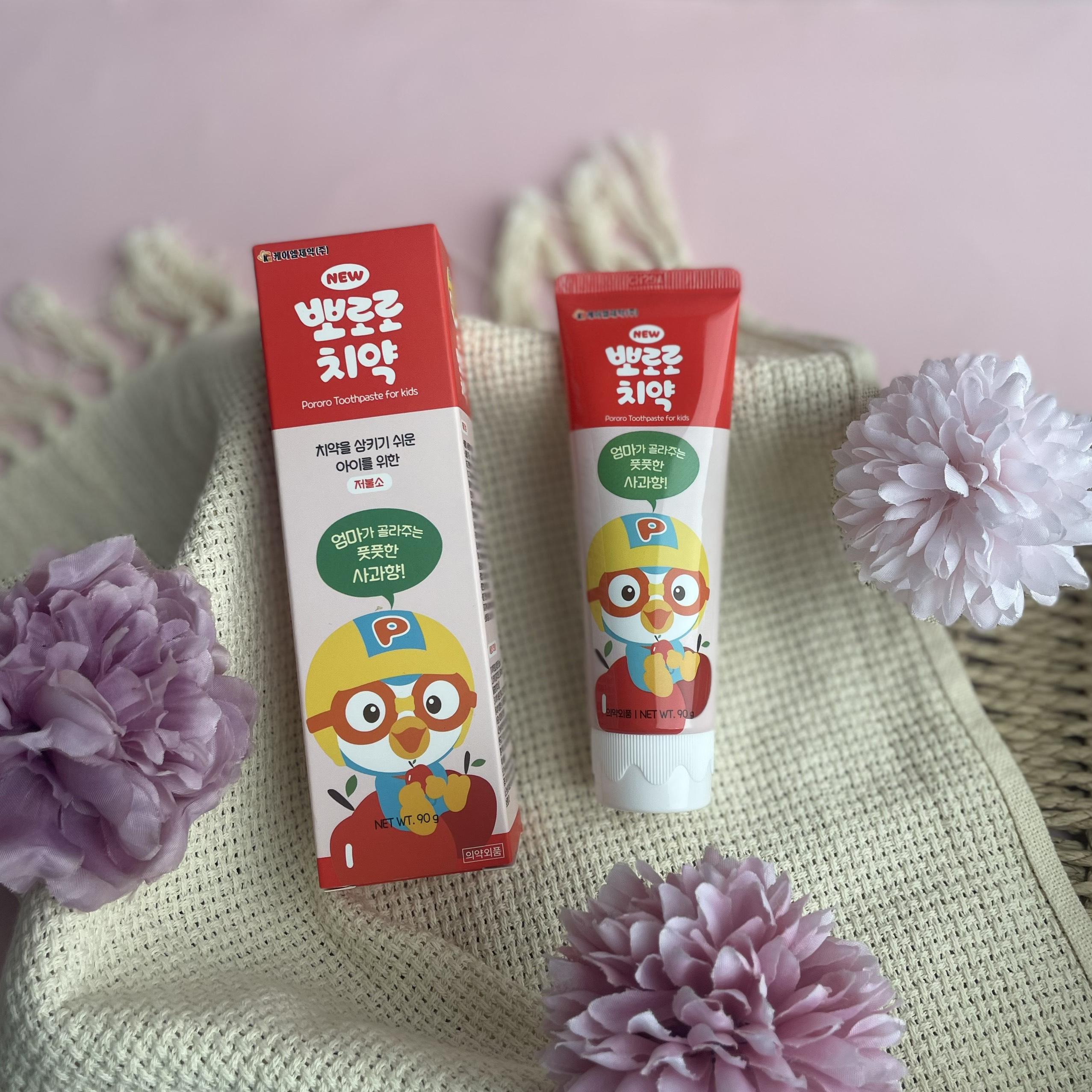 Kem đánh răng Pororo có thể nuốt được cho bé từ 3 tuổi - vị Táo 90g