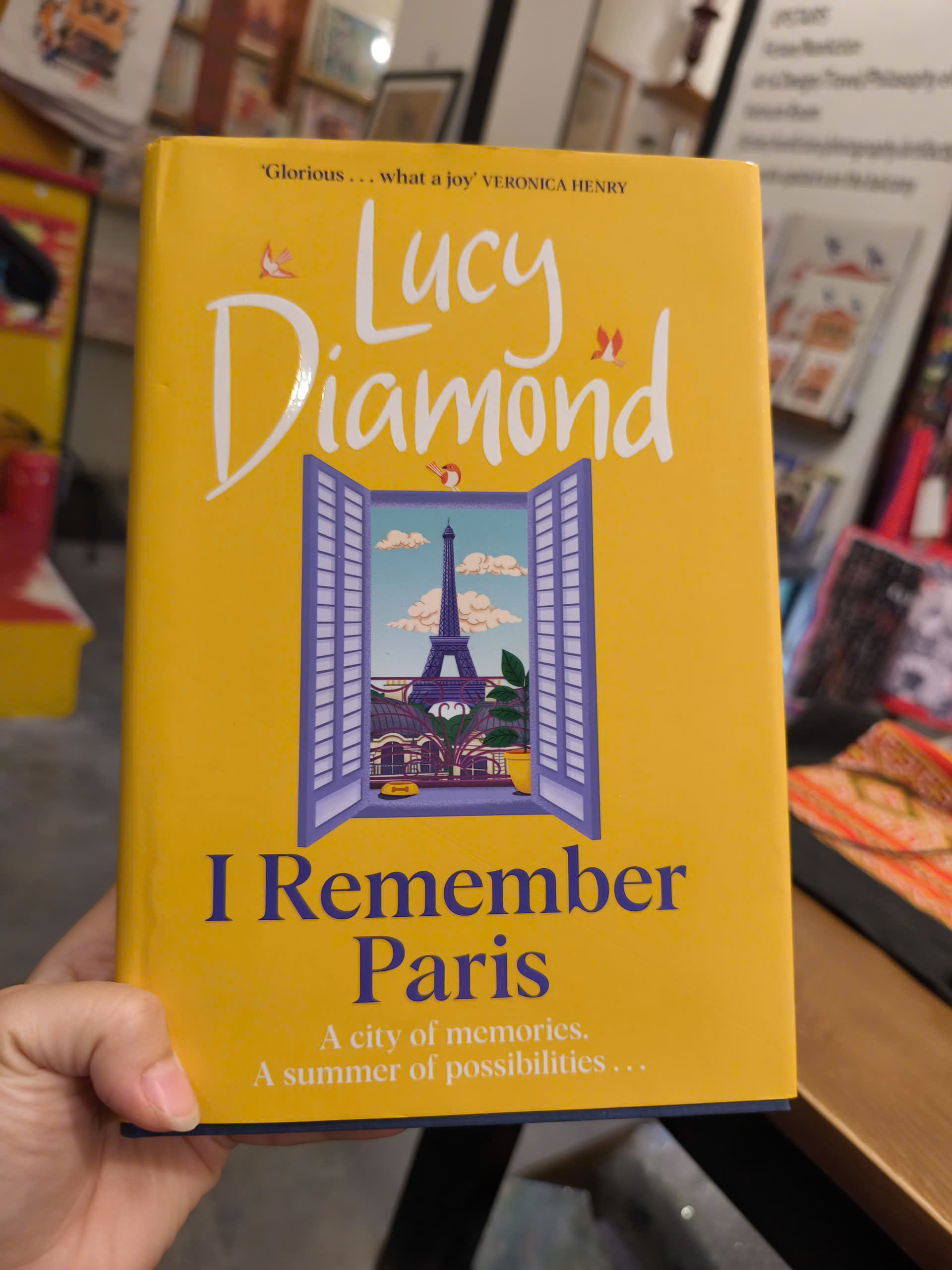Sách - I Remember Paris by Lucy Diamond | Contemporary Romance Novel / Ngoại văn Nhập khẩu