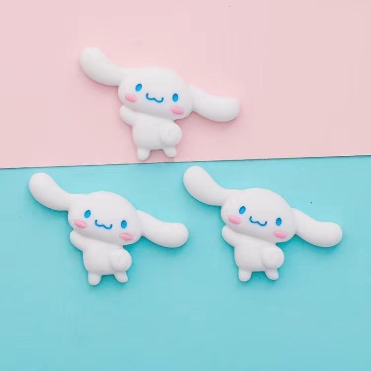 (Giá 1 charm) Charm/Sticker Cinnamoroll chó tai dài size to size lớn trang trí DIY ốp điện thoại, gương, cặp tóc