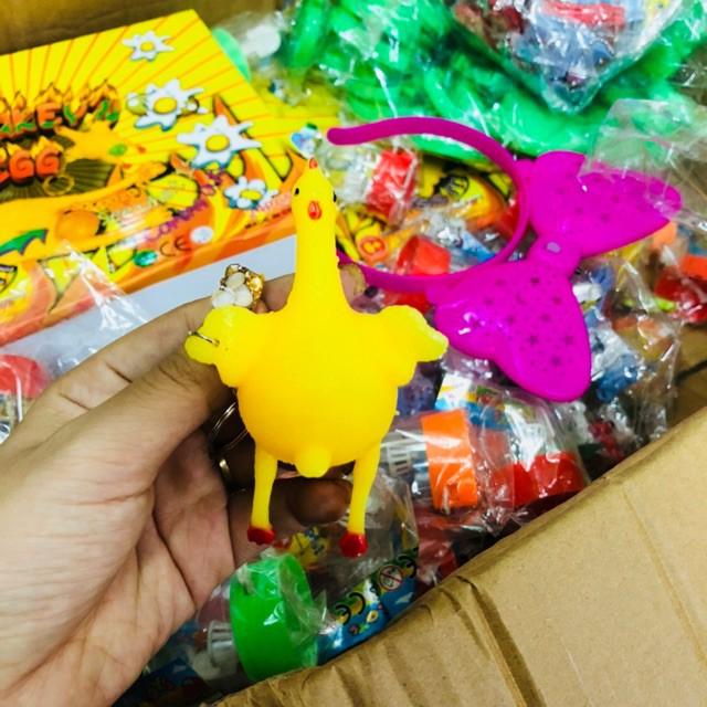 MÓC CHÌA KHOÁ GÀ ĐẺ TRỨNG yuyu