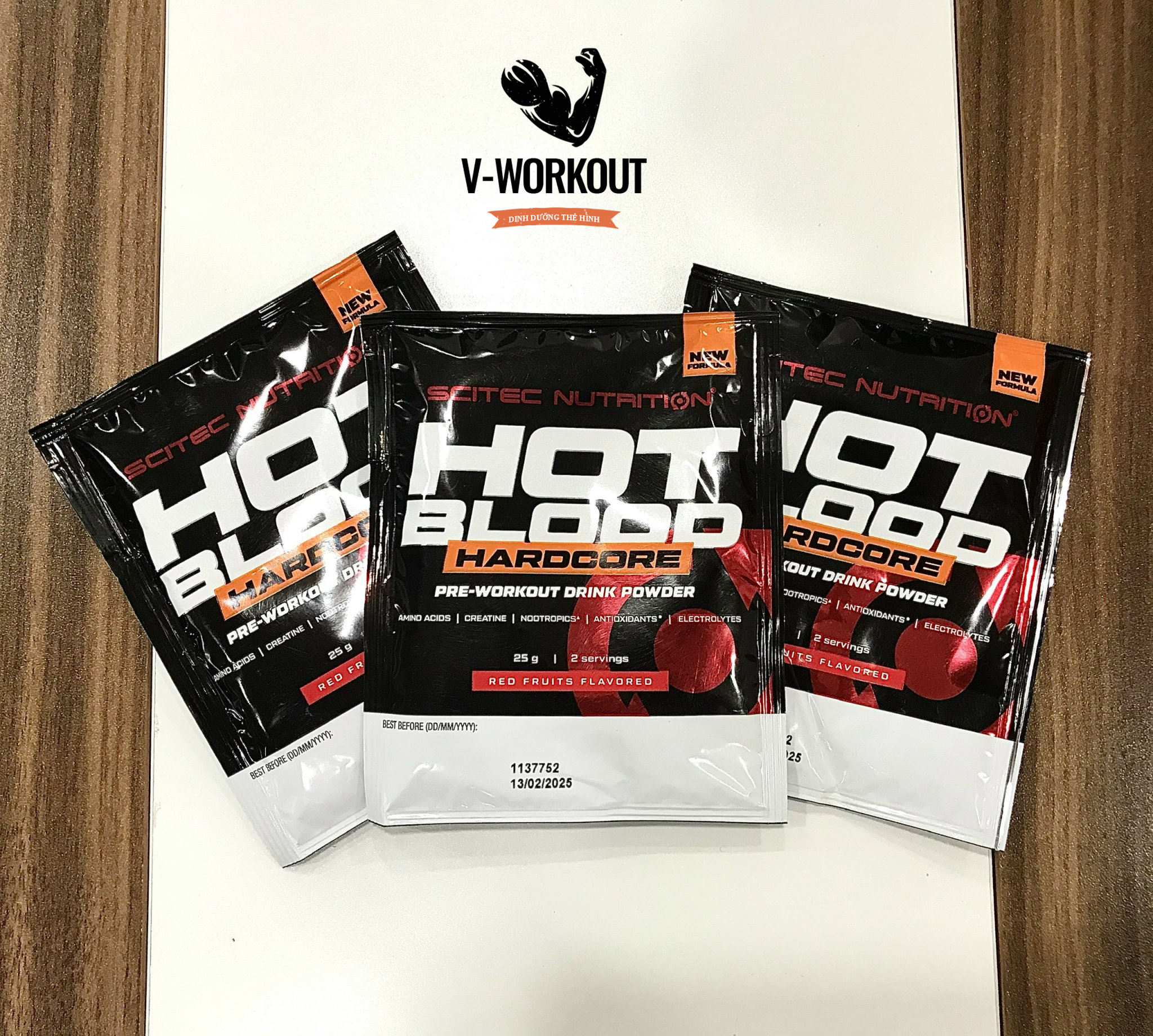 Pre-Workout | HOT BLOOD HARDCORE SCITEC| Hỗ trợ tập luyện, tăng sức mạnh, sức bền, sự tập trung, tập không kiệt sức.