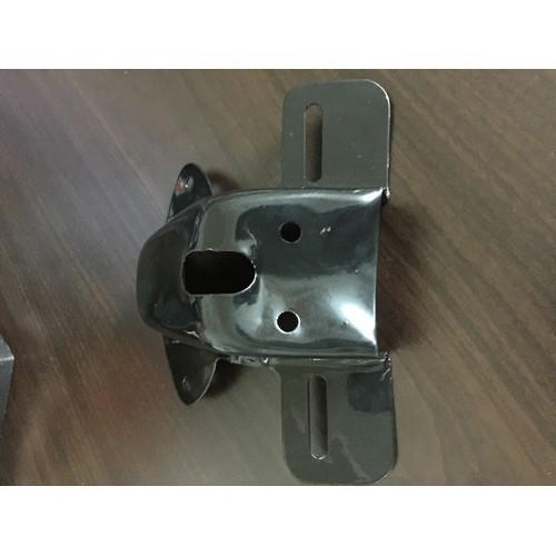Cóc dè sau xe 67 - cóc dè sau xe 67