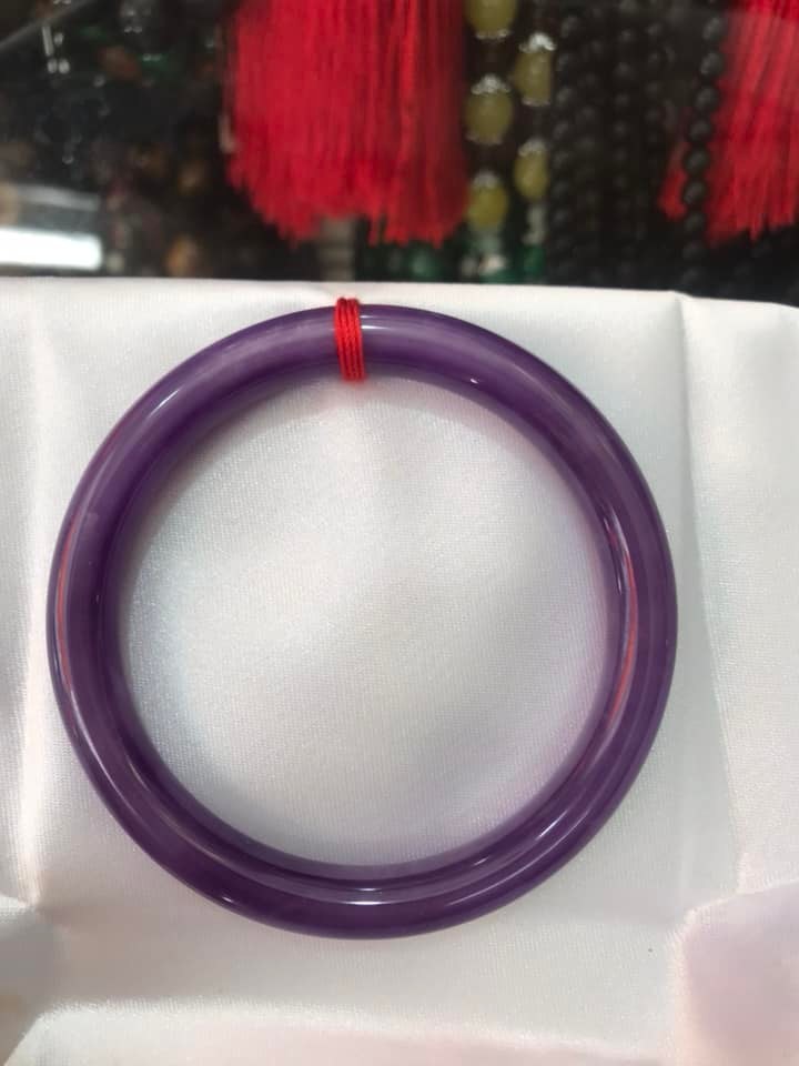 Vòng cẩm thạch Tím Mới Size 54mm x 7mm Vòng Tím Đậm Bóng Đẹp Hợp Nữ mệnh Hỏa Thổ Nữ cân nặng 53kg - 64kg ạ