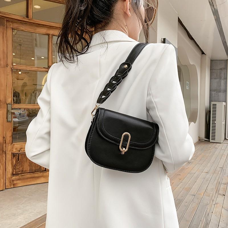 Spring and Summer Semi-Circular Saddle Bag Women's Personalized Shoulder Strap Shoulder Bag