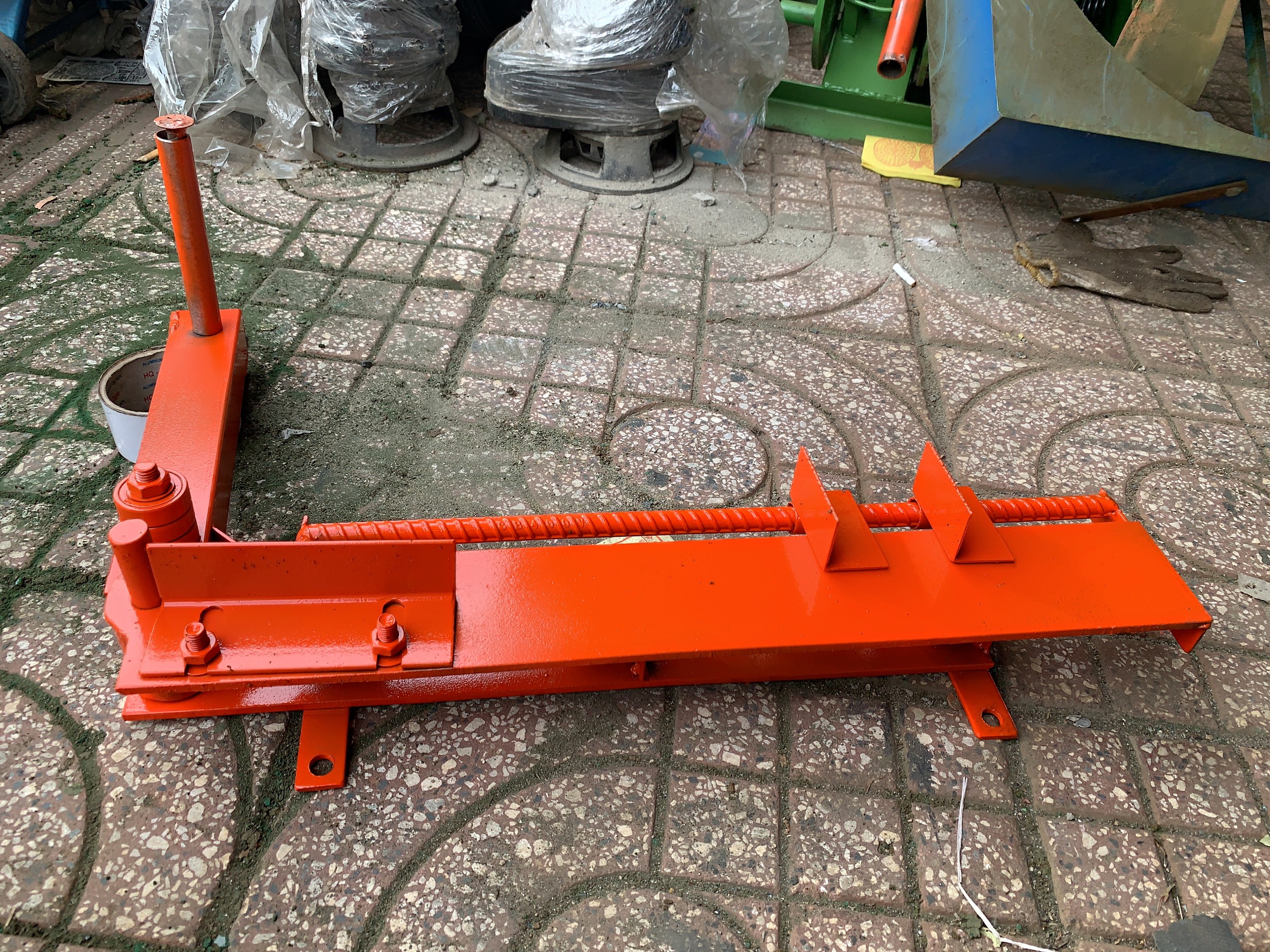 Bàn bẻ tăng đưa, bẻ sắt 6-8-10-12