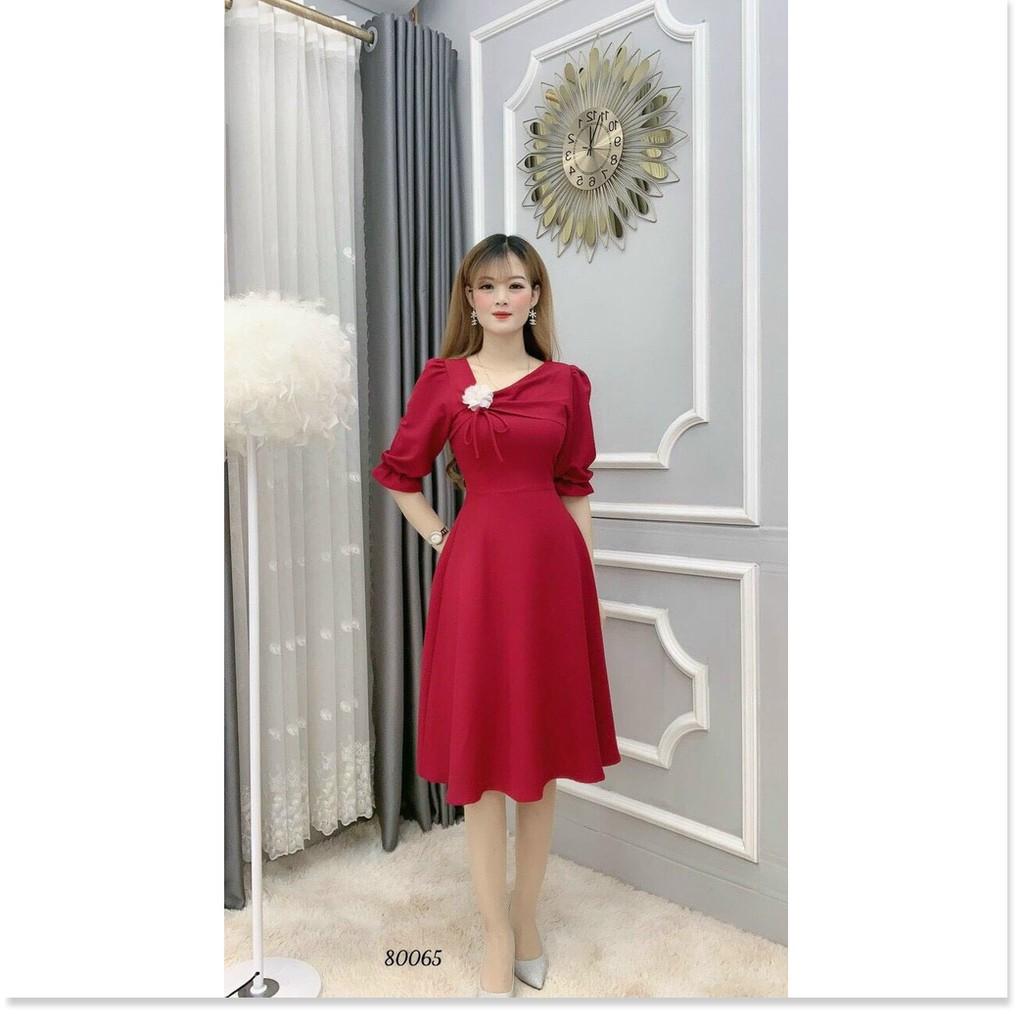 ĐẦM ĐÍNH HOA TRÊN ÁO SIÊU XINH