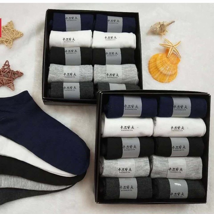 Combo 10 đôi tất cổ ngắn , vớ nam cao cấp , vải cotton giúp ôm sát chân ,chống mùi hôi chân , kháng khuẩn ,phù hợp tất cả các loại giày tạo cảm giác êm ái khi mang