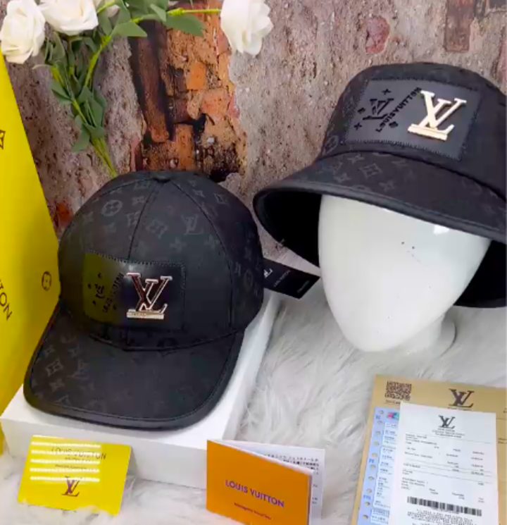 Combo nón cặp nam nữ logo LV sắt phối vải kaki form chuẩn thời trang đường phố cao cấp