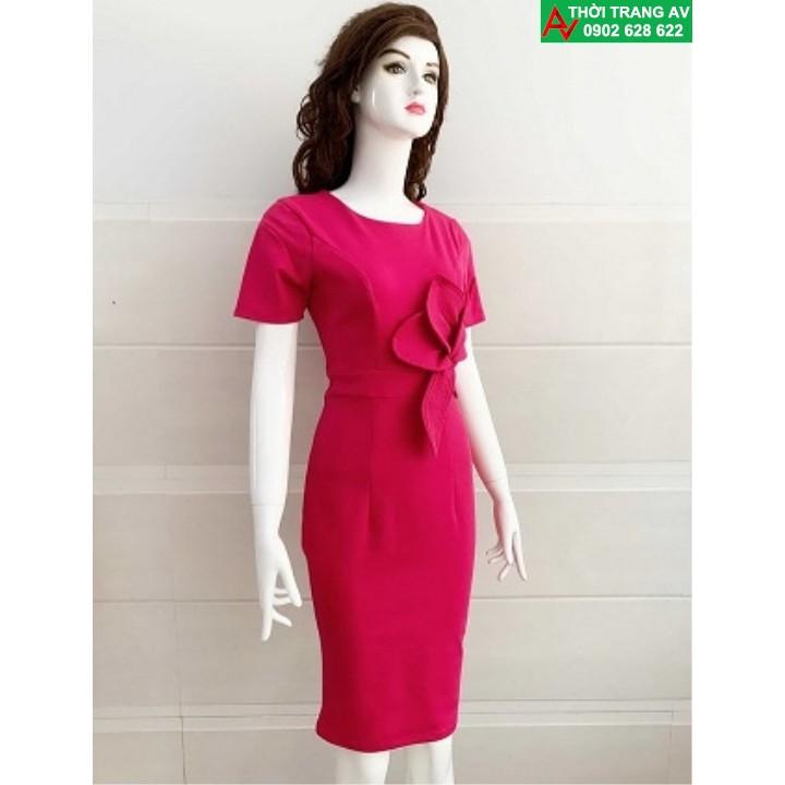 AV6447 - Đầm ôm body đính hoa sen eo nổi bật