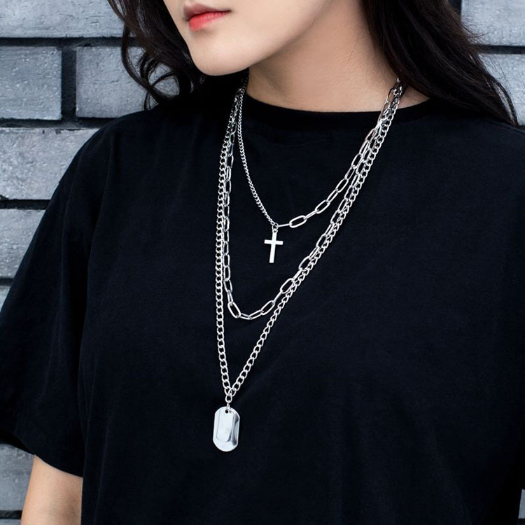 Vòng cổ nữ titan không rỉ