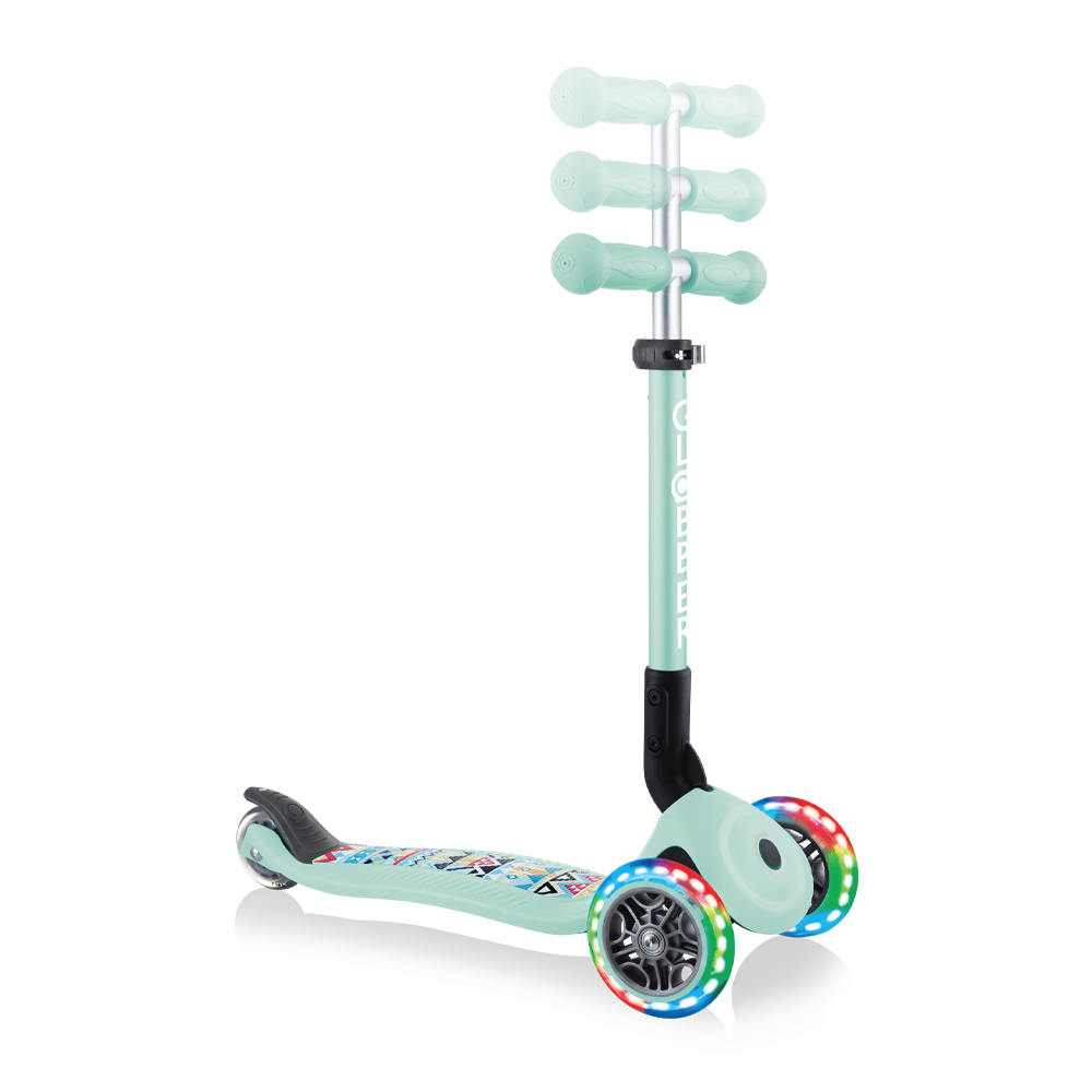 Xe Trượt Scooter 3 Bánh Gấp Gọn Có Bánh Xe Phát Sáng Globber Junior Fantasy Cho Trẻ Em Từ 2 Đến 6 Tuổi - Xanh Mint Có Họa Tiết