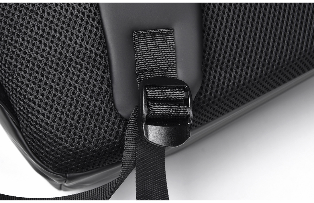 Balo laptop (15.6 inch) phong cách hiện đại - BEE GEE BLLT9099