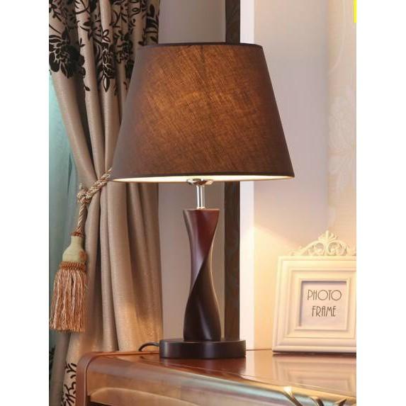 Đèn ngủ để bàn decor kiểu dáng Châu âu