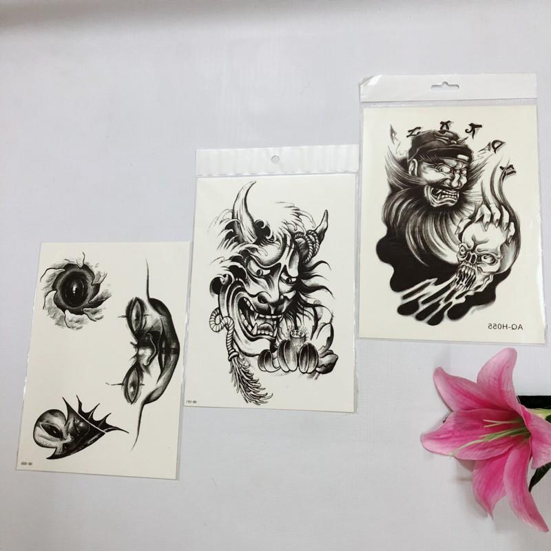 Combo 3 tấm mặt quỉ trắng đen 15x22cm- mua 2 combo tặng 10x20cm
