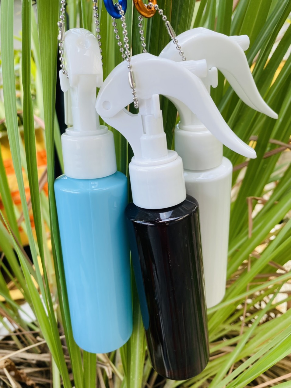 Bình xịt khuẩn mini 100ml có móc khóa treo